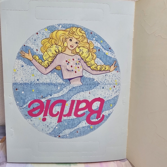 NEW Vintage 1993 Barbie Golden Paperdoll book Precut Fashions 1 Doll - Picture 9 of 10